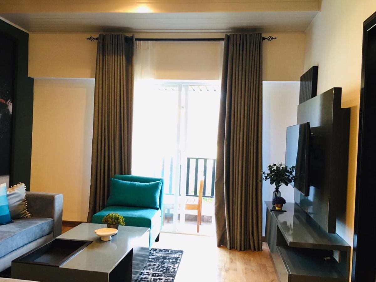 נוארה אליה The Greens Luxury Apartment מראה חיצוני תמונה