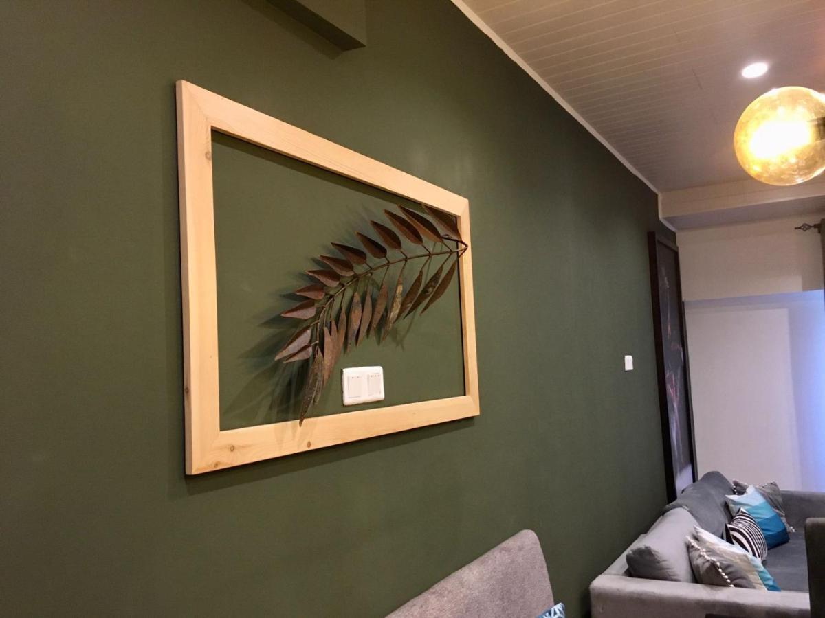 נוארה אליה The Greens Luxury Apartment מראה חיצוני תמונה