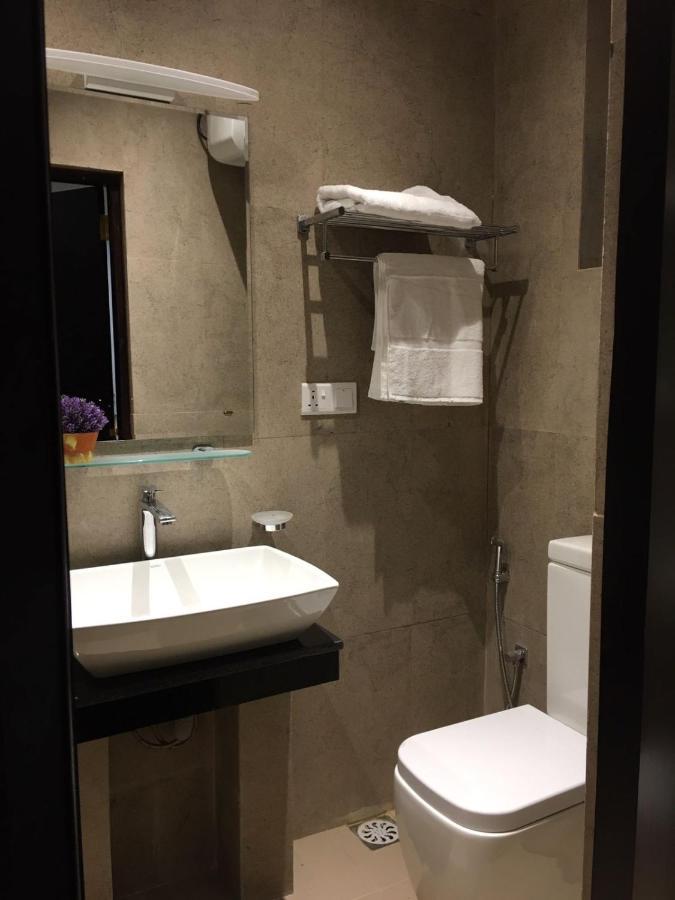 נוארה אליה The Greens Luxury Apartment מראה חיצוני תמונה